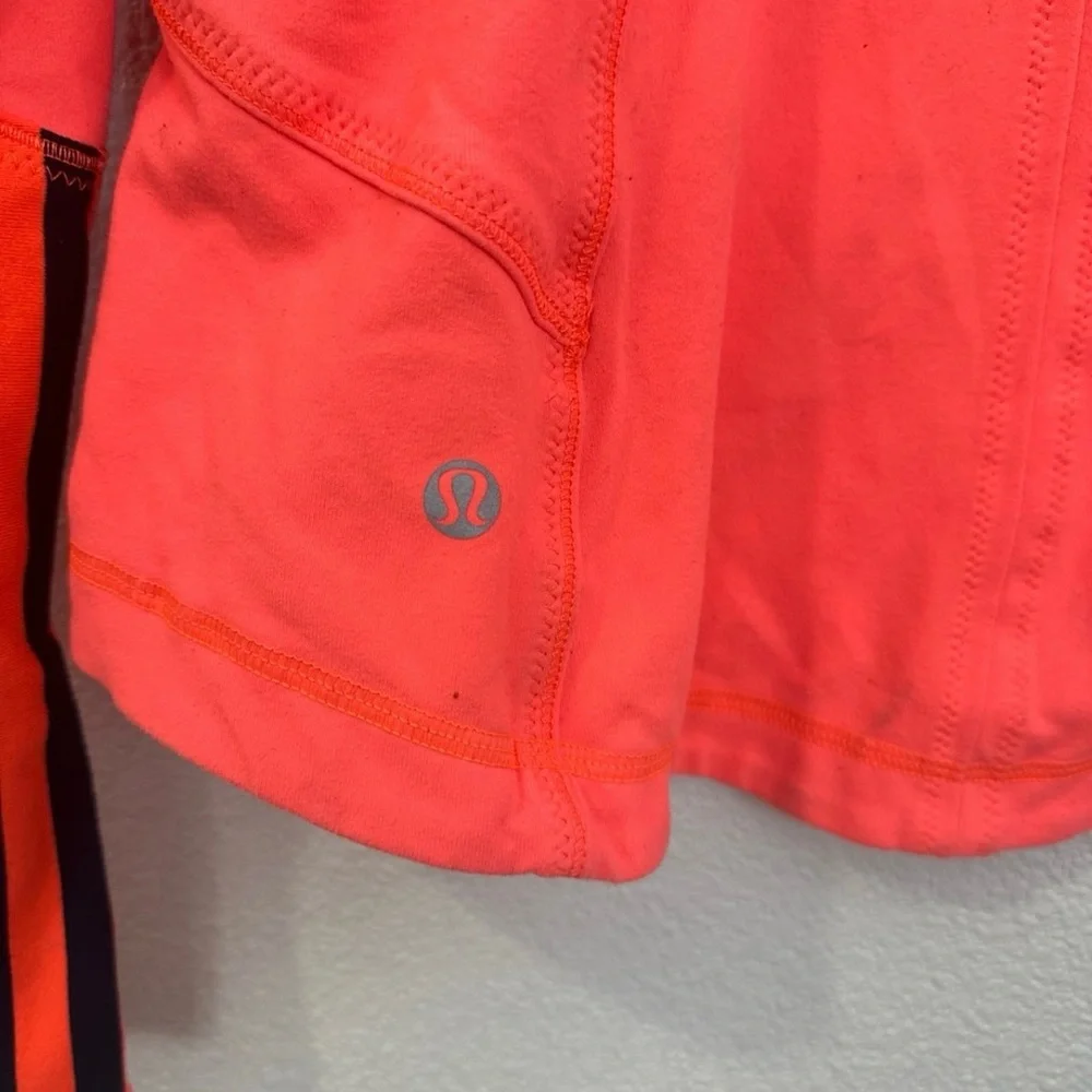 Lululemon Forme Jacket Light Flare/Inkwell
Size 6 EUC - Picture 7 of 8